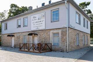 Апарт-отели Mia Guesthouse Хальяла-0
